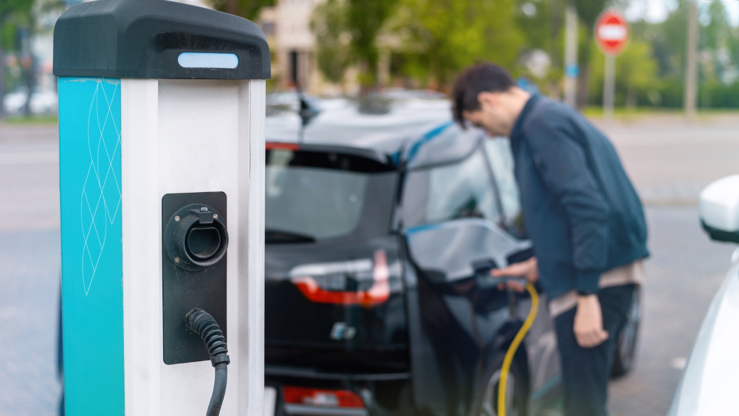 Bornes recharge entreprise impact puissance abonnement